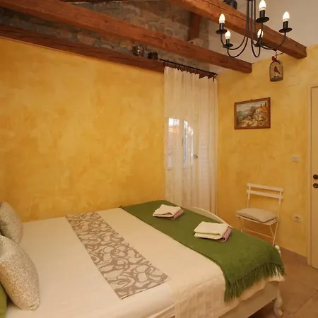 Apartment Olive Garden Punat